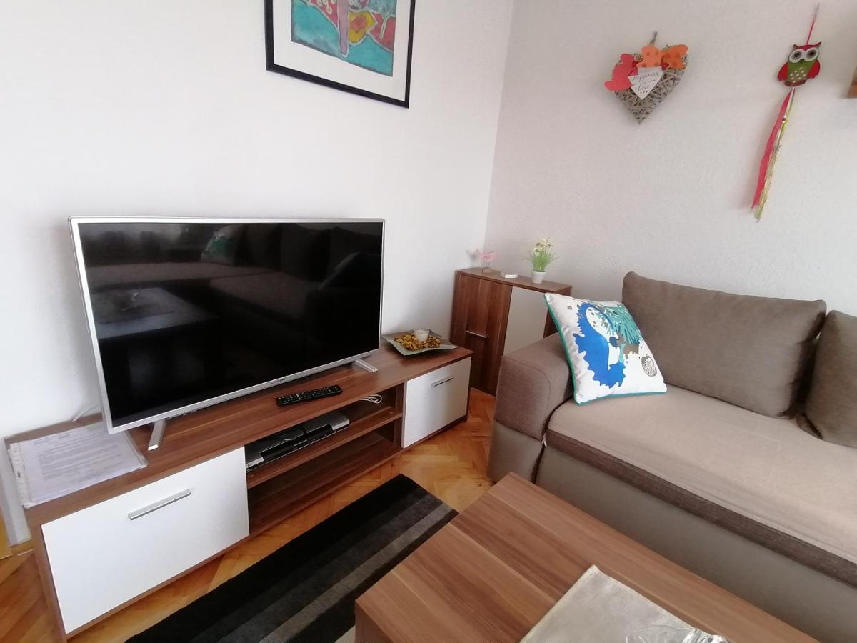 Apartment Varelija 布里比尔 外观 照片